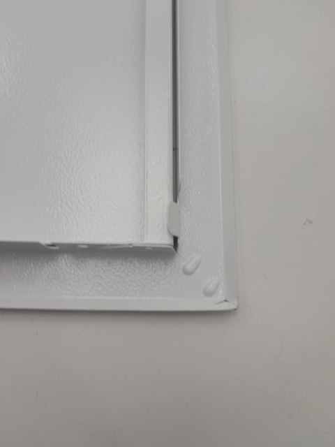 Schneider Resi9 R9H13286 skrzynka obudowa