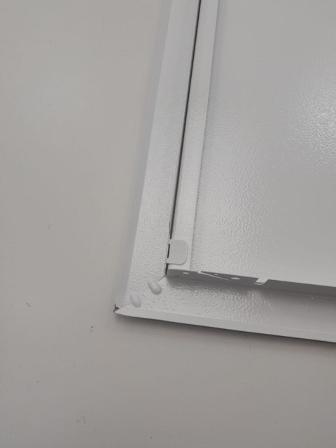 Schneider Resi9 R9H13286 skrzynka obudowa