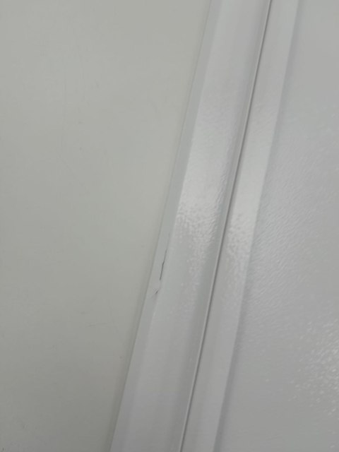 Schneider Resi9 R9H13286 skrzynka obudowa