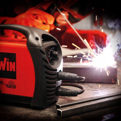 Spawarka inwertorowa Telwin 165 zestaw