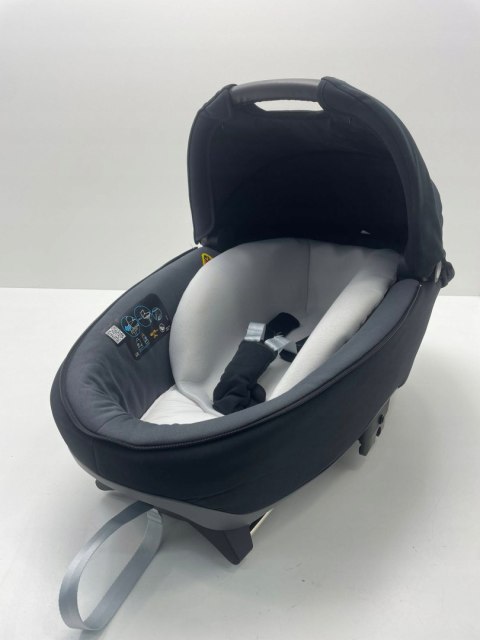 Maxi-Cosi Jade Gondola Essential black