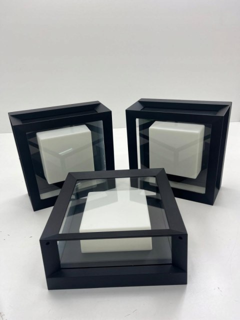 Kinkiet zewnętrzny PHILIPS HUE zintegrowane źródło LED Econic