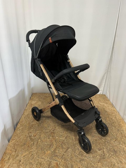 MOMI ESTELLE Wózek spacerowy do 15kg