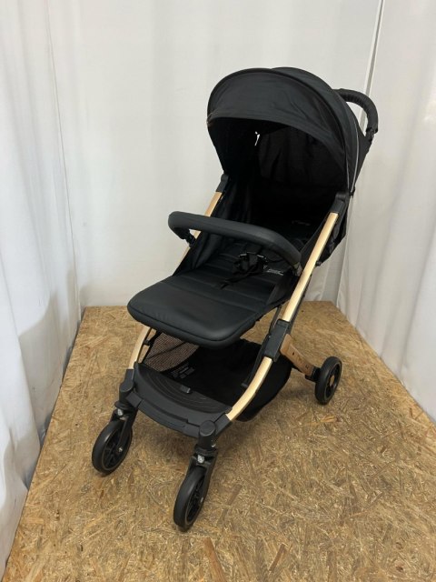 MOMI ESTELLE Wózek spacerowy do 15kg