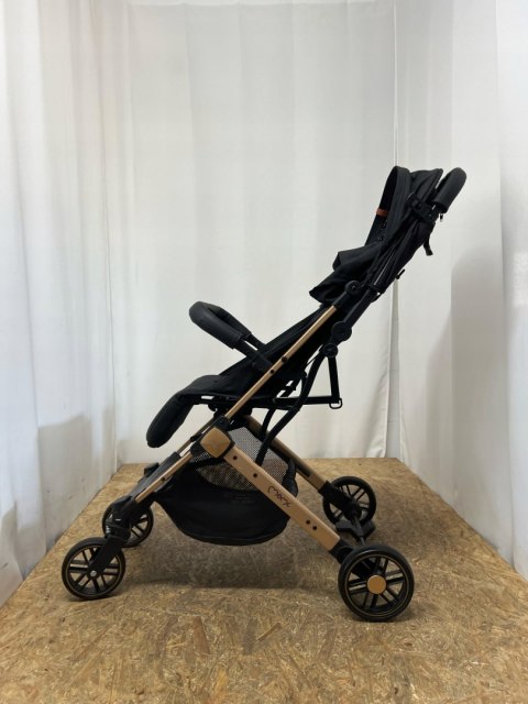 MOMI ESTELLE Wózek spacerowy do 15kg