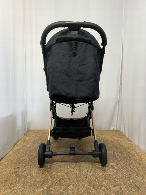 MOMI ESTELLE Wózek spacerowy do 15kg