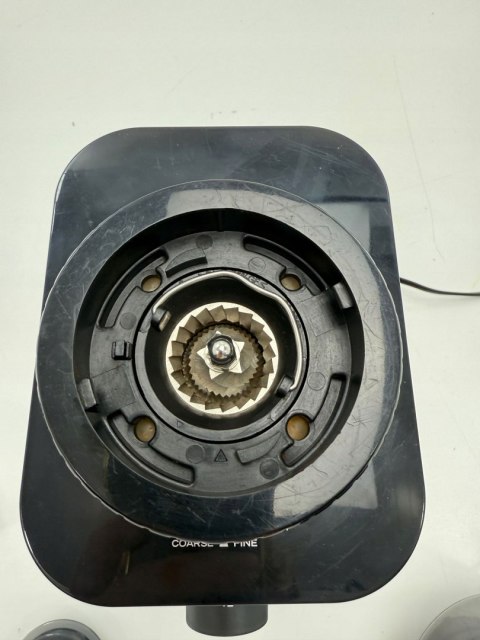 Młynek do kawy GRAEF CM 502 czarny