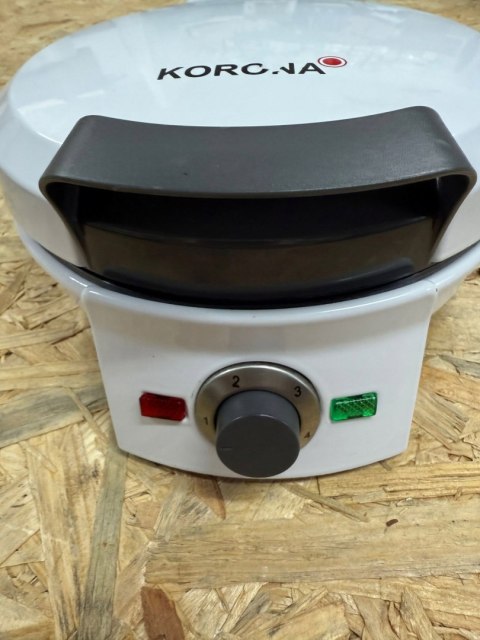 Gofrownica KORONA 41007 1000 W biały