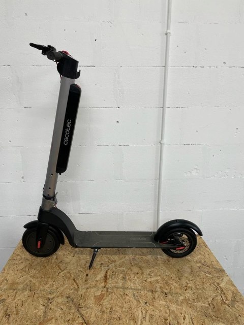 Hulajnoga Cecotec Bongo Series A 700 W 20 km/h