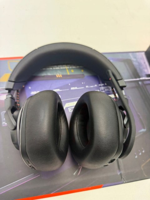 Słuchawki bezprzewodowe nauszne JBL Quantum 800