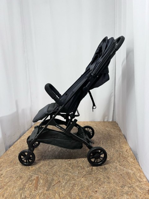 Wózek Spacerowy INGLESINA Sketch Black