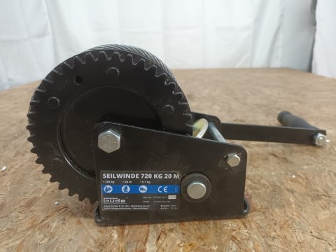 Wciągarka ręczna Gude 720kg 20m