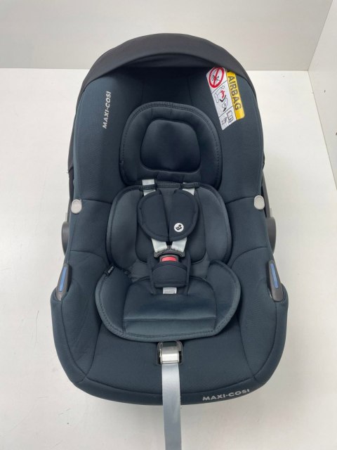 Maxi-Cosi fotelik CabrioFix i-Size 0-12kg Essential Graphite