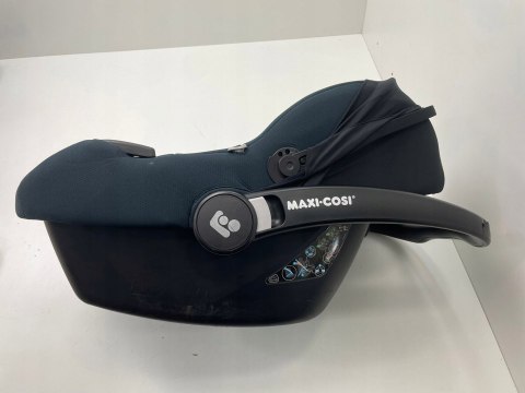 Maxi-Cosi fotelik CabrioFix i-Size 0-12kg Essential Graphite
