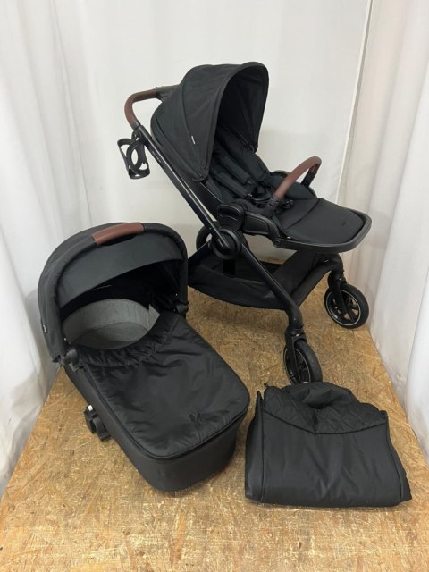 Wózek spacerowy hauck 2w1 z gumowymi oponami Walk N Care Set do 22 kg