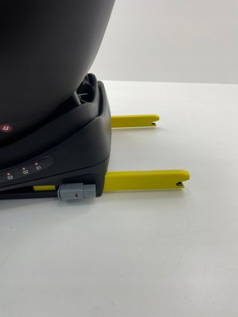 EvolveFix Plus i-Size 0-36 RWF Bebeconfort Black